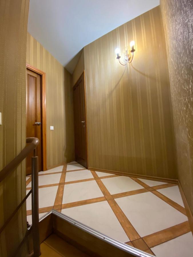 Двухуровневая Квартира На Дерибасовской Odesa Exterior photo